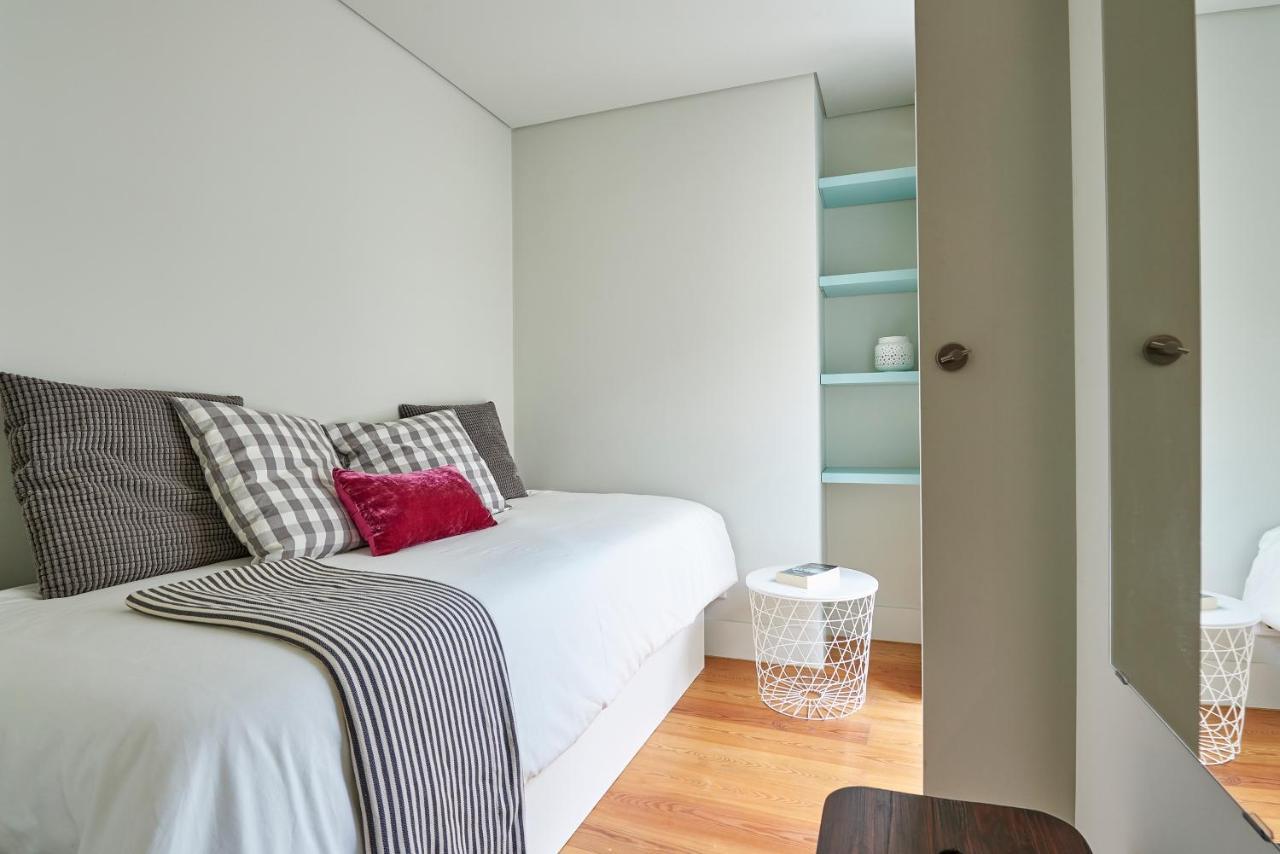 Modern Apartment Bica Dos Olhos Lisboa Rum bild